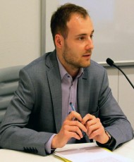 dr Bartosz Dondelewski